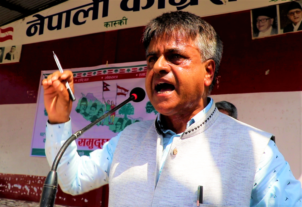 प्रमुख अतिथि र मञ्च बहिष्कार गर्ने कांग्रेस कास्की सभापति बरालको घोषण (भिडियोसहित)