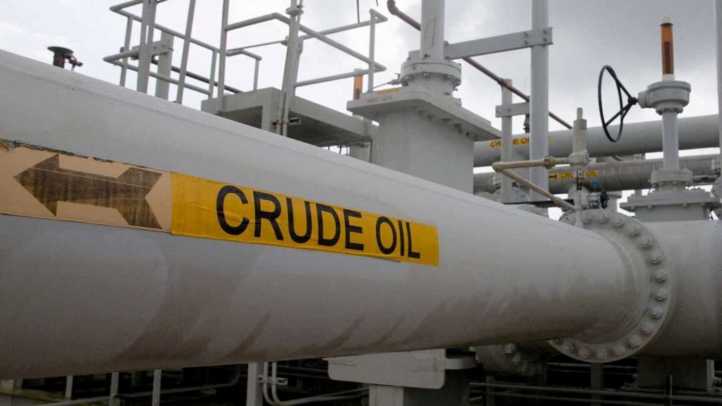 अन्तर्राष्ट्रिय बजारमा घट्दै कच्चा तेलको मूल्य