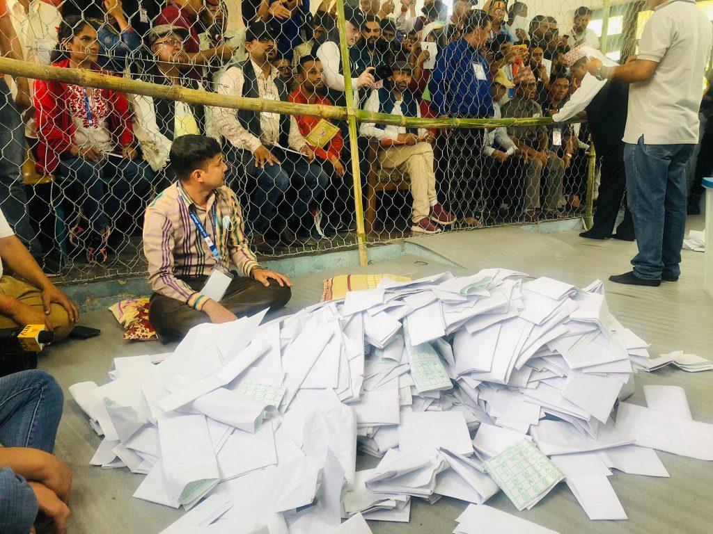 मतदान सम्पन्न भएकोको २३ घण्टापछि पोखराको मतगणना सुरु