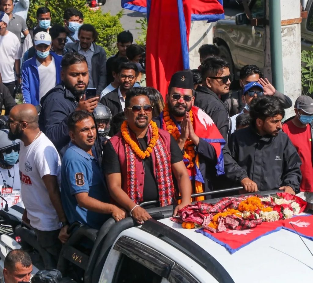 बालेन काठमाडौं प्रमुखमा निर्वाचित भएसँगै र्‍याली सुरु