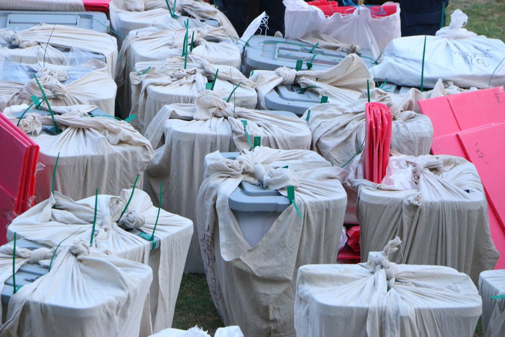 बाजुरामा मतपेटिका ढुवानी गर्नै बाँकी