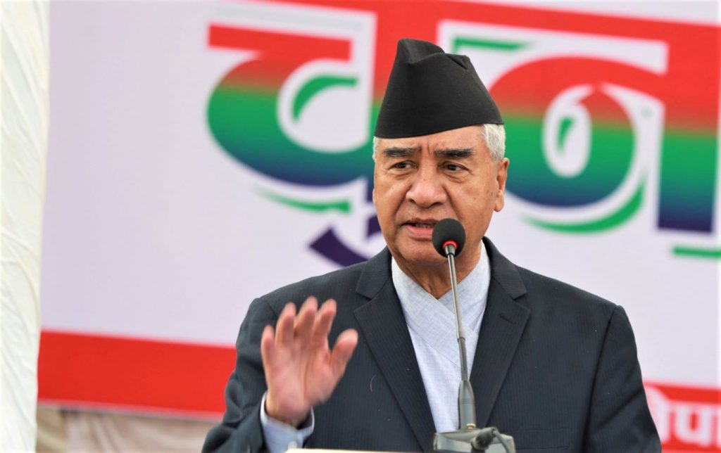 डडेलधुरामा देउवा अगाडि