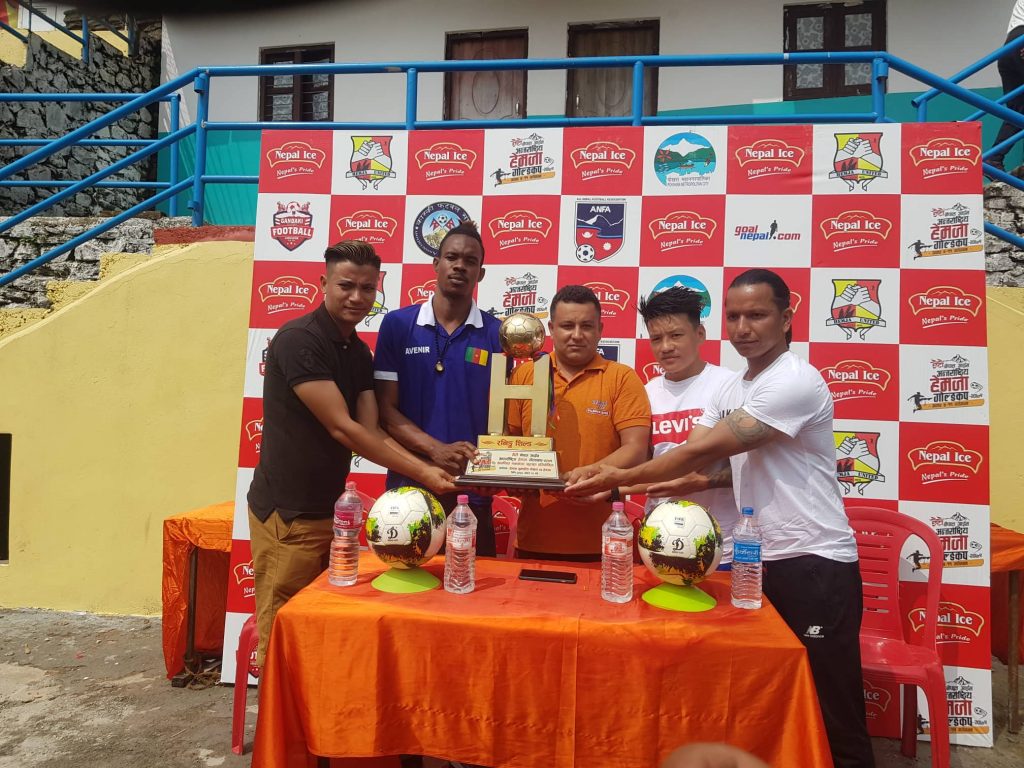 शुभकामना गोल्डकपको फाइनलमा एभिनियर र हेम्जा युनाइटेड भिड्दै