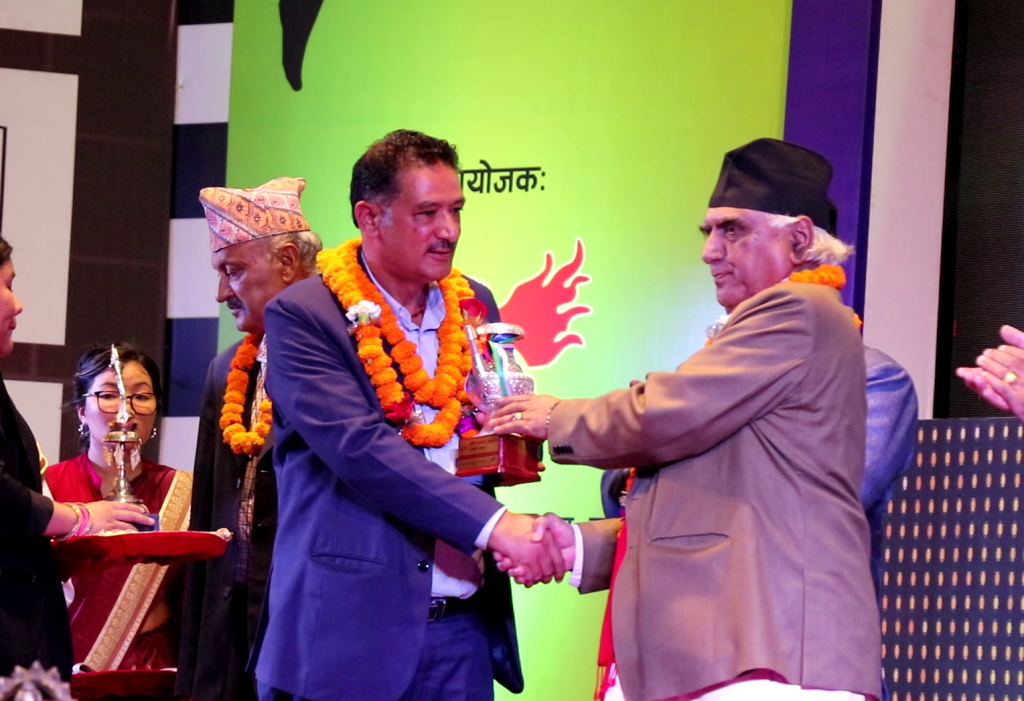 भट्टराई ‘लाईफ टाइम अचिभमेन्ट अवार्ड’बाट सम्मानित