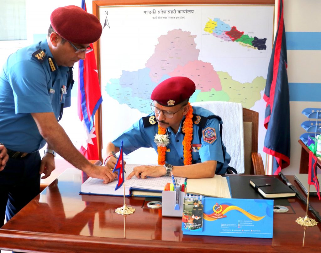 गण्डकी प्रदेश प्रहरी प्रमुख जोशीले पदभार ग्रहण गरे