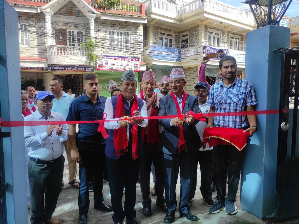 नयाँबजार बहुउद्देश्यीय सामाजिक भवनको उद्घाटन
