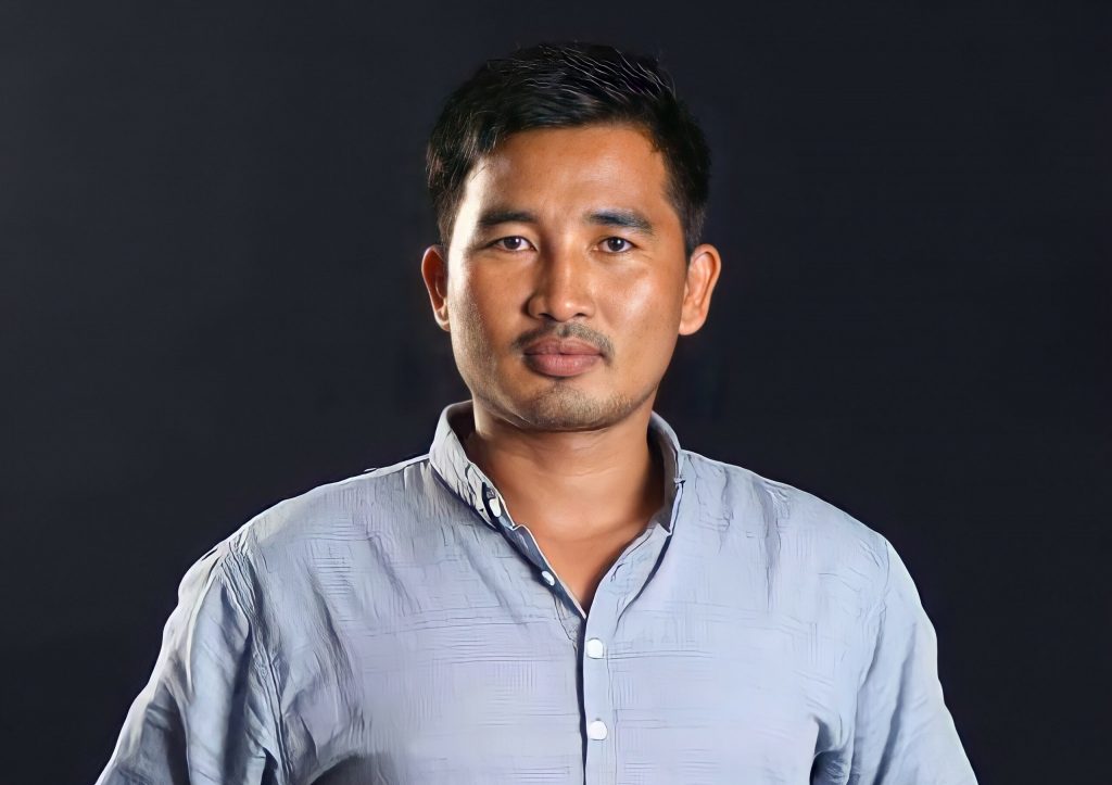 ओलीसँग भिड्दै माओवादी नेता रञ्जित तामाङ