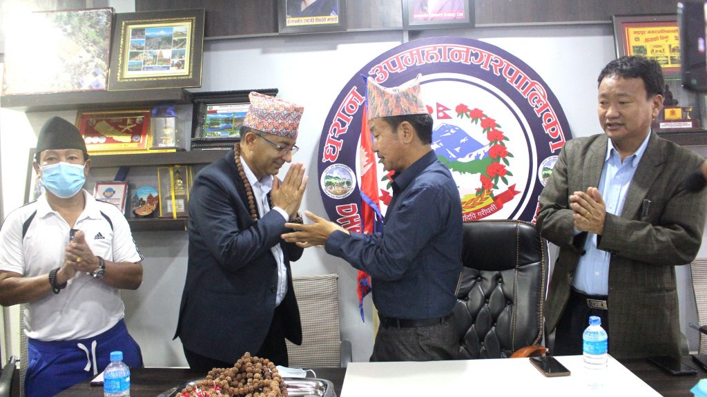 पोखरा र धरानका मेयर बीच भेटवार्ता, विविध विषयमा छलफल