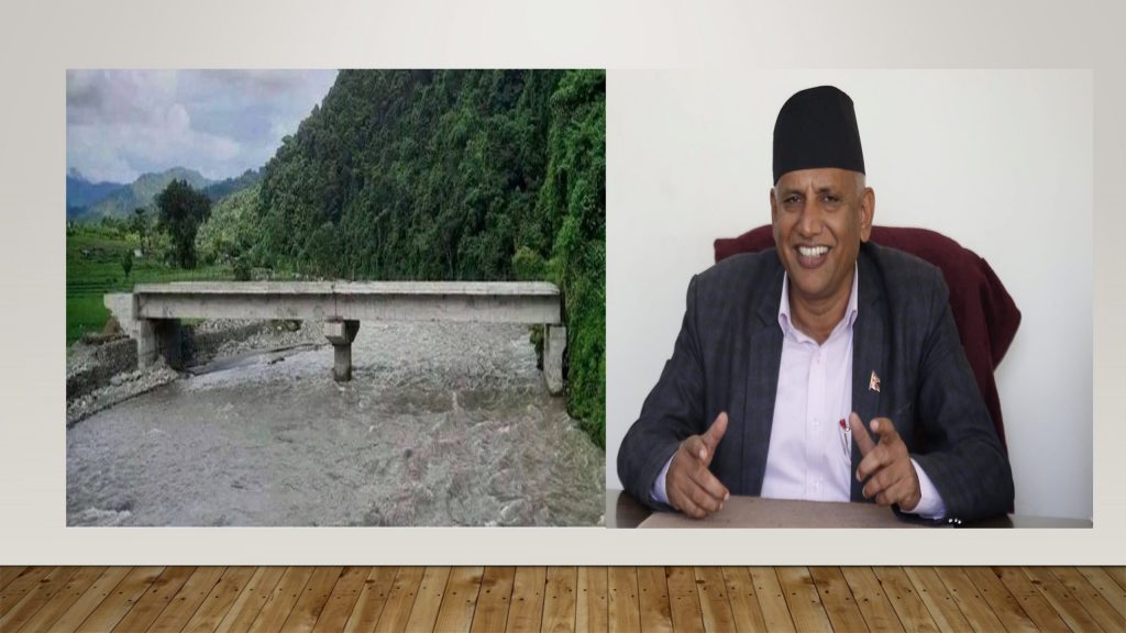 बाटो नै नभएको ठाउँमा मोटरेवल पुल बनाएपछी चर्चामा पूर्व मन्त्री बस्नेत