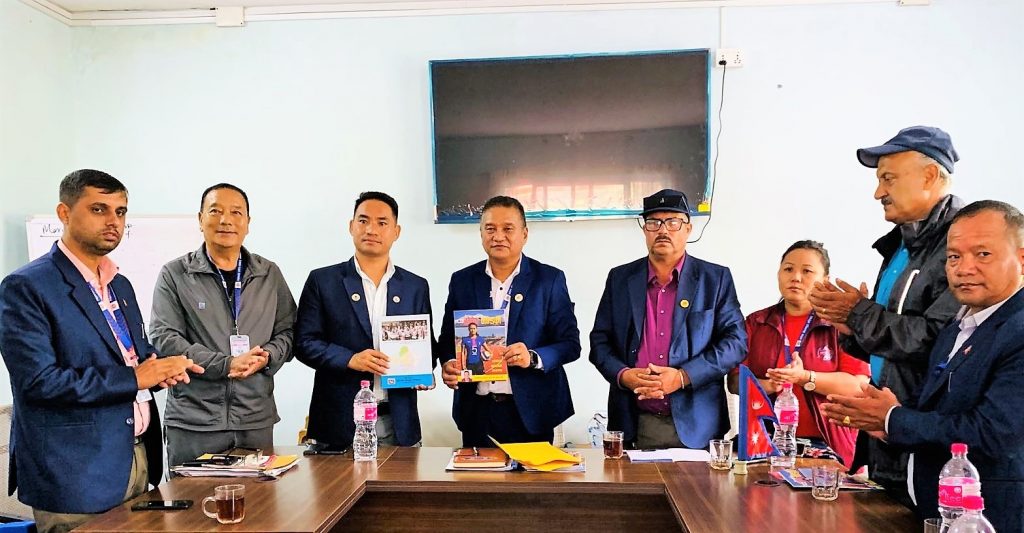 उमेर हदका कारण प्रदेश खेलकुद परिषद सदस्य सचिव गुरुङको अवकाश