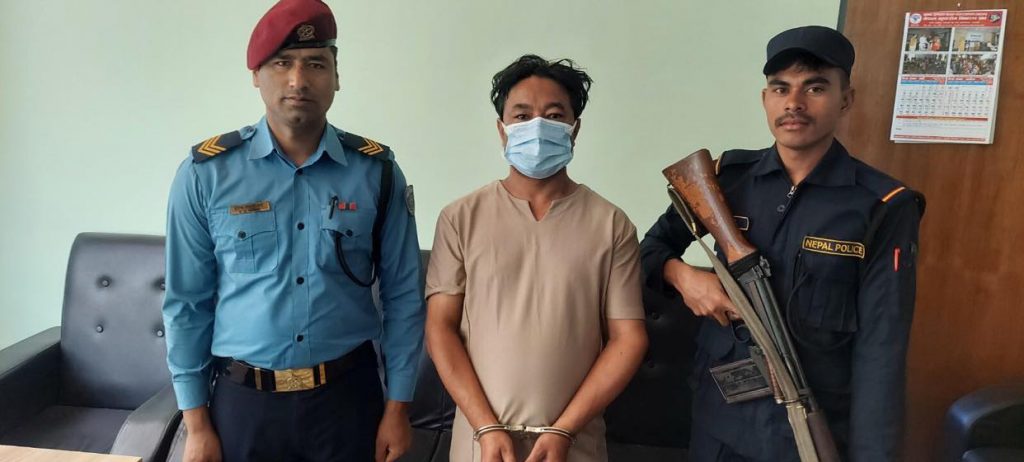 कोठामा हिडन क्यामेरा राखी गेष्टको अश्लिल भिडियो खिच्ने होटल म्यानेजर पक्राउ