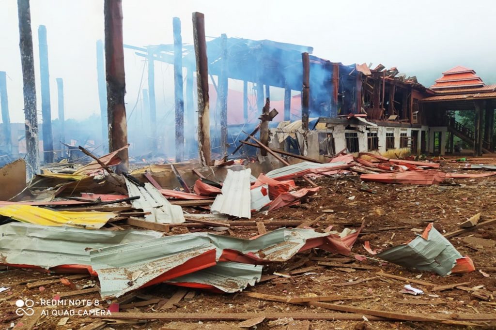 म्यानमारमा सेनाको हवाई आक्रमणमा कम्तीमा ५० जनाको मारिए