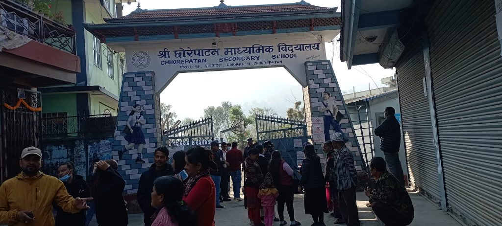 देशभरका १५ केन्द्रमा मतदान स्थगित