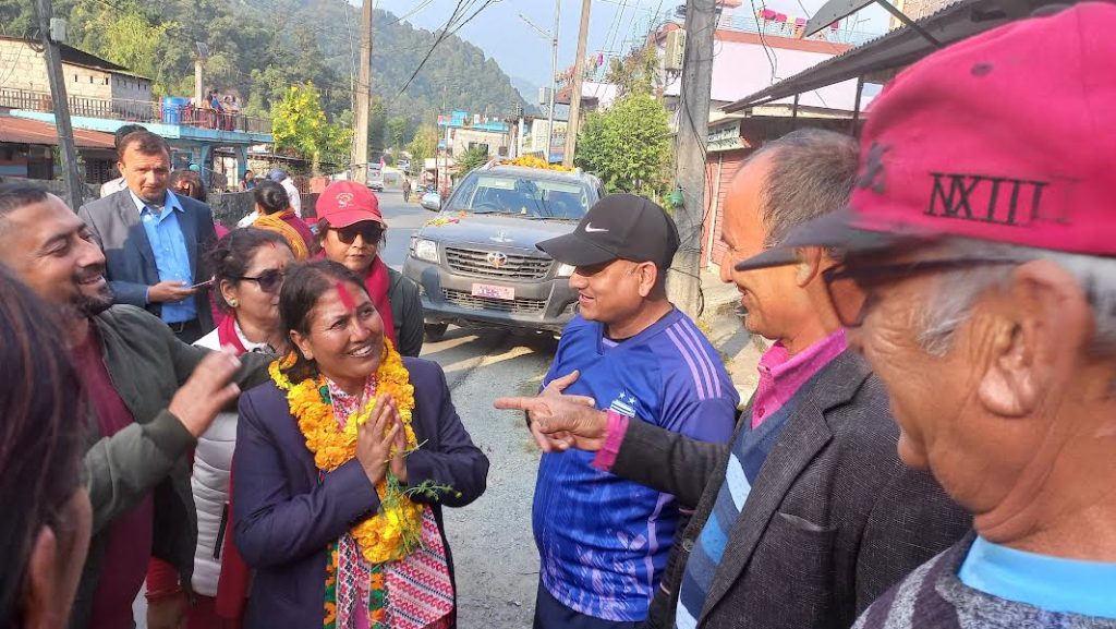 ‘दिगो विकास लक्ष्य प्राप्तिका लागि बहुमतको सरकार’ : एमाले उम्मेदवार भट्टराई