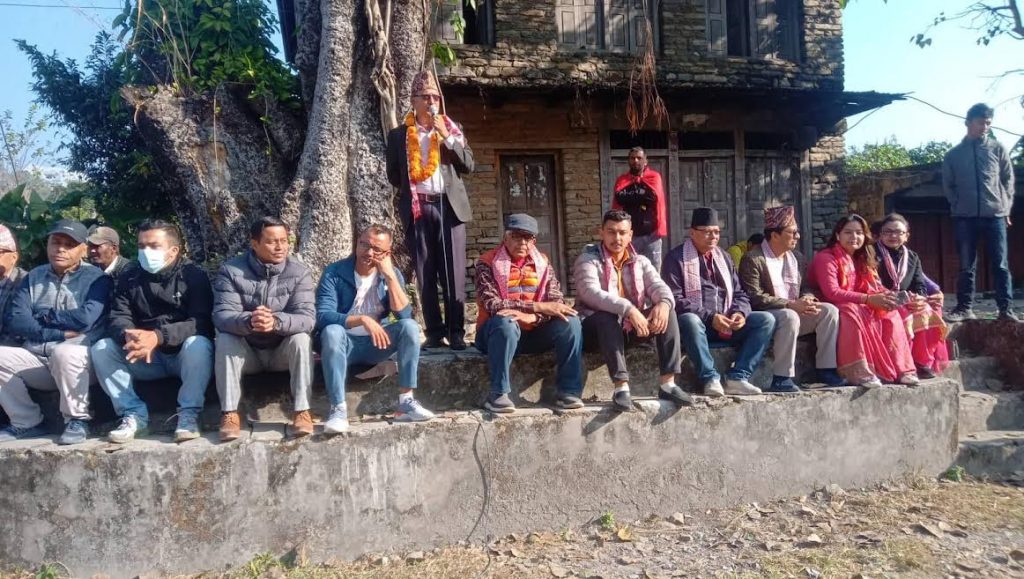 कास्की २ मा गठबन्धनका उम्मेदवार भन्छन्, ‘प्राप्त उपलब्धि जोगाउन र विकासका लागि हामीलाई भोट’