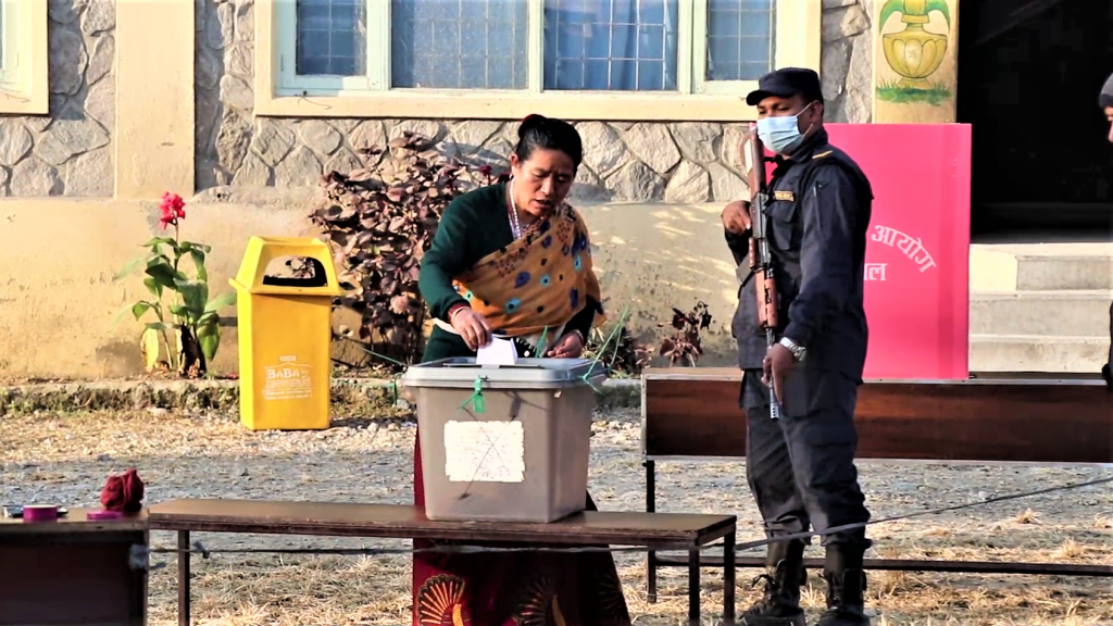 साढे १२  बजेसम्म कास्कीमा ३० प्रतिशत मत खस्यो