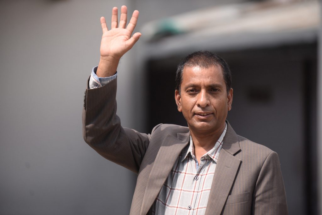 दोलखा अपडेट : माओवादीका गंगालाई एमालेका शिवाकोटीले पछि पारे