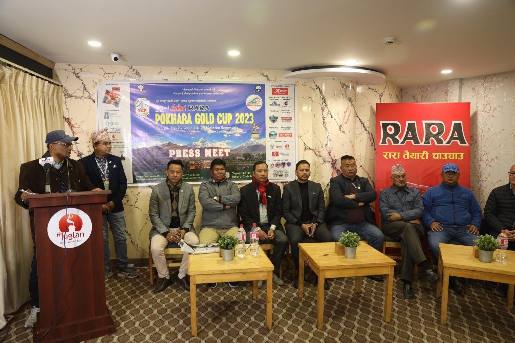 साहाराले प्रदान गर्ने सर्वोत्कृष्ट राष्ट्रिय फुटबल खेलाडी पुरस्कार अनन्त तामाङलाई