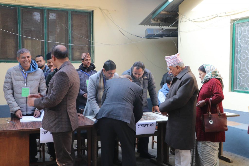 कांग्रेस संसदीय दल चुनावको मतदान सकियो