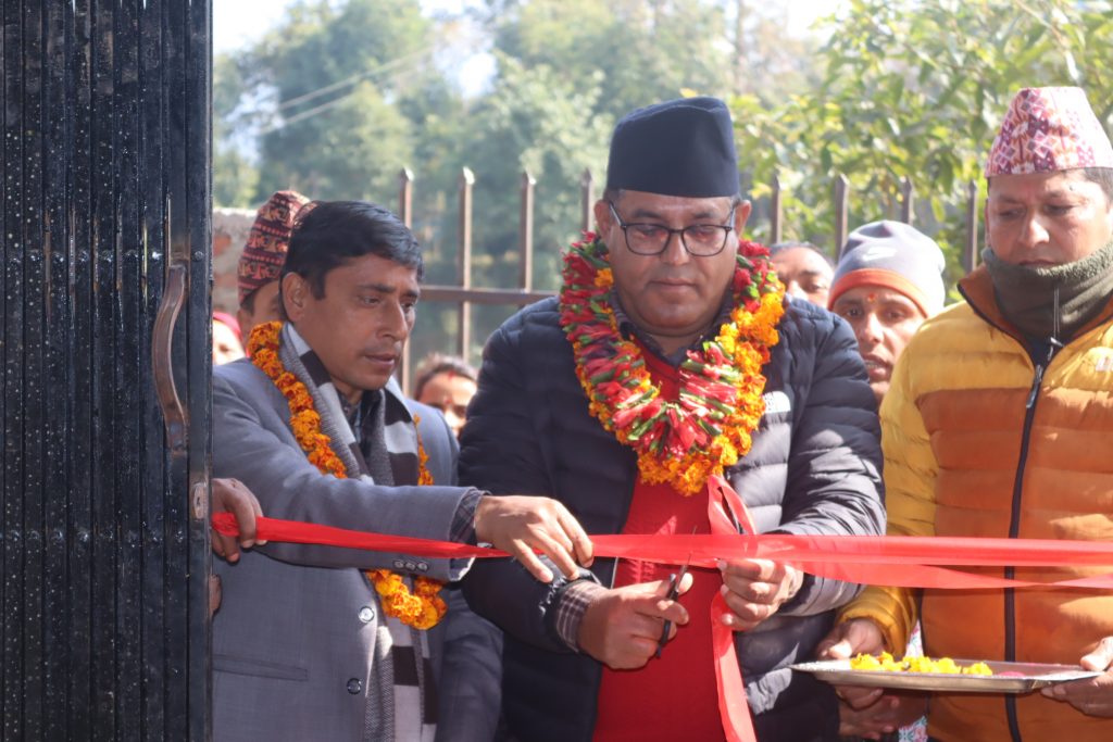 विकास निर्माणमा जनताले अपनत्व लिनुपर्छ : सांसद पौडेल