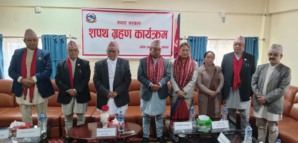 लुम्बिनी प्रदेशका सभामुख र उपसभामुखले लिए शपथ