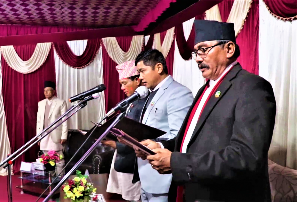 गण्डकीमा मन्त्रिपरिषद्ले पायो पूर्णता, नयाँ मन्त्रीले लिए सपथ