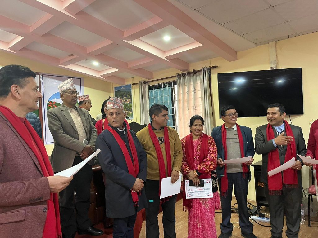 समाजवादी पेशागत कानुन व्यवसायी संगठन कास्कीमा खत्री