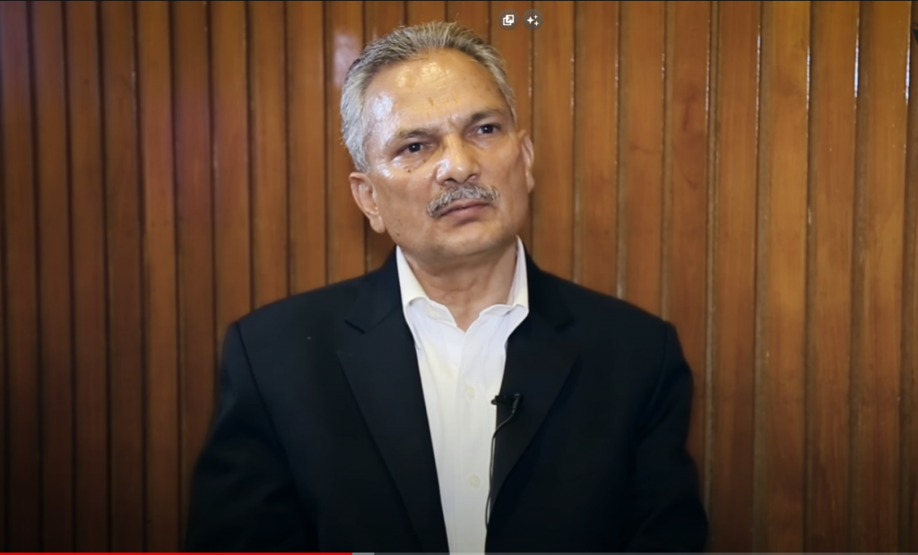 प्रधानमन्त्रीले बोलाएको बैठकमा बाबुराम नजाने