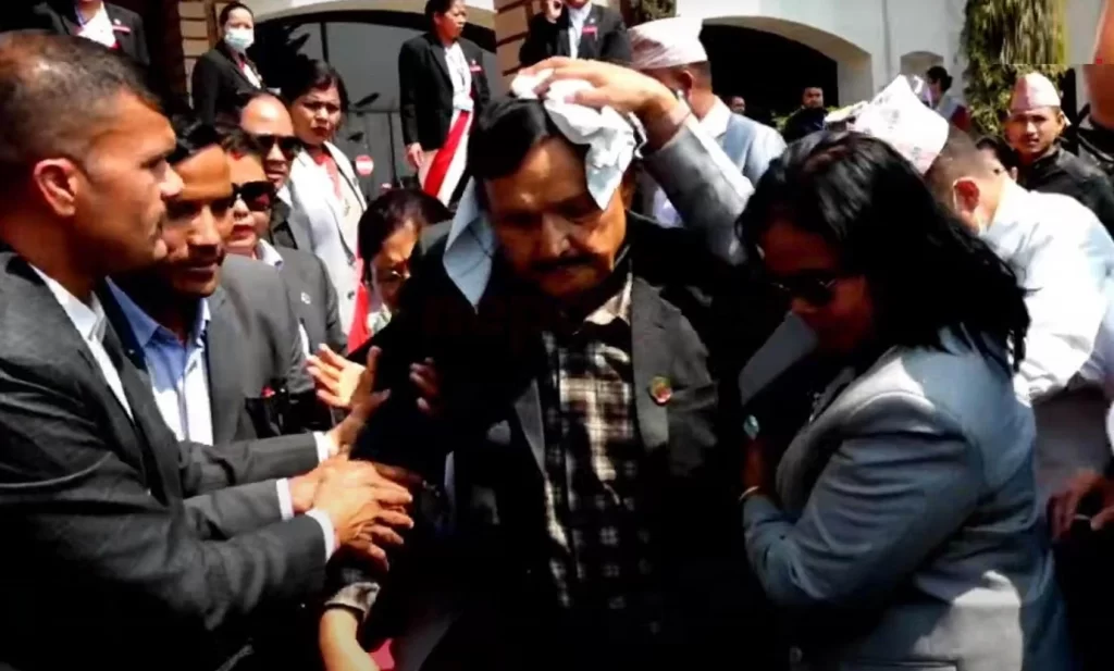 भोट हालेर फर्किँदै गर्दा लडेर सांसद गोविन्द न्यौपाने घाइते