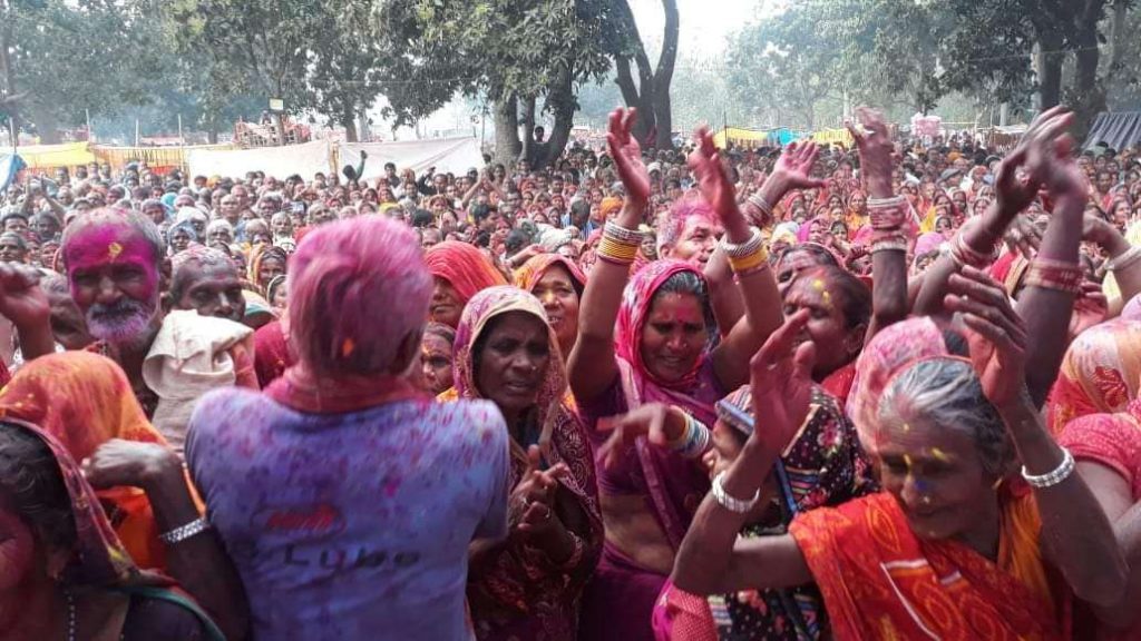 आज तराईमा मनाइँदै होली