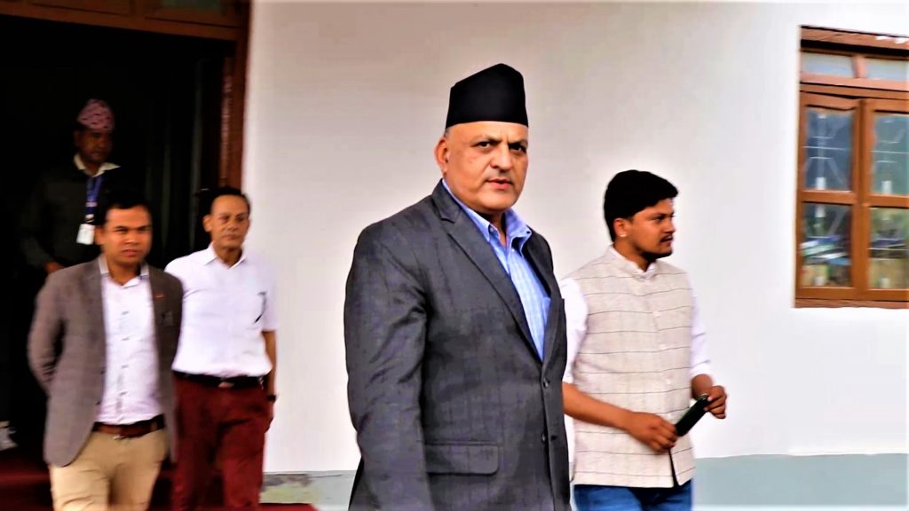 कांग्रेसले माग्यो गण्डकीका मुख्यमन्त्री अधिकारीको राजिनामा