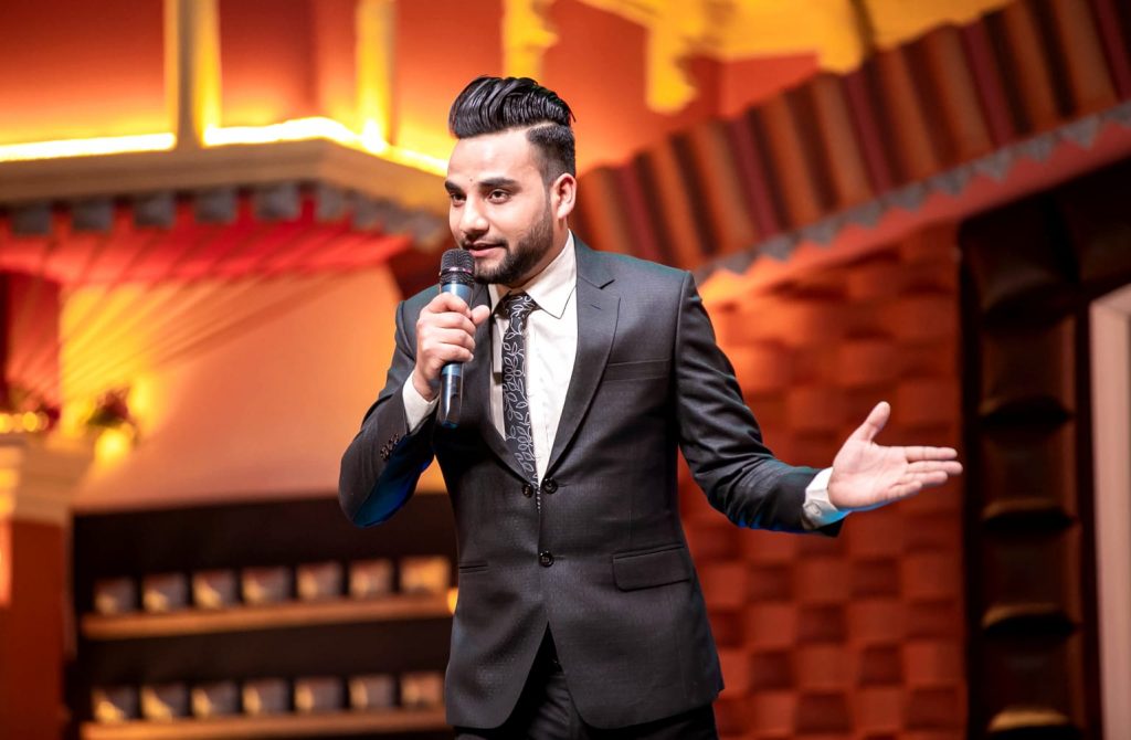 शनिबार पोखरामा मेक्सम गौडेलको ‘स्ट्यान्ड अप कमेडी’