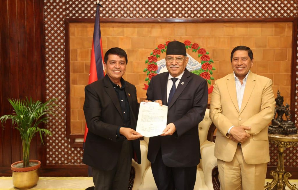 निजी क्षेत्रलाई नियन्त्रण गर्नेगरि कुनै कानुन बनाउँदैनौँ : प्रधानमन्त्री