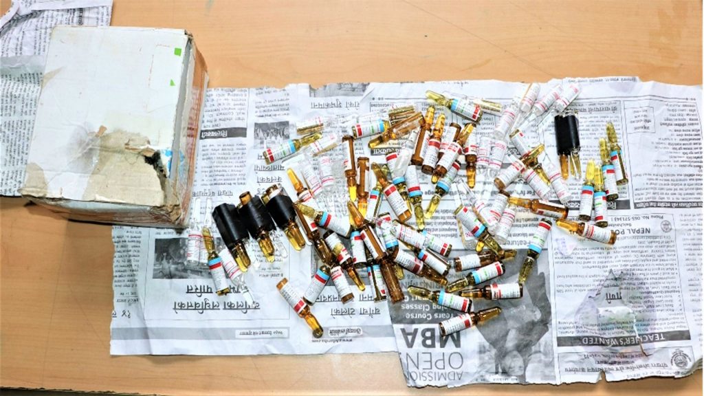 लागू औषधसहित रामबजार बाट तीन युवा पक्राउ