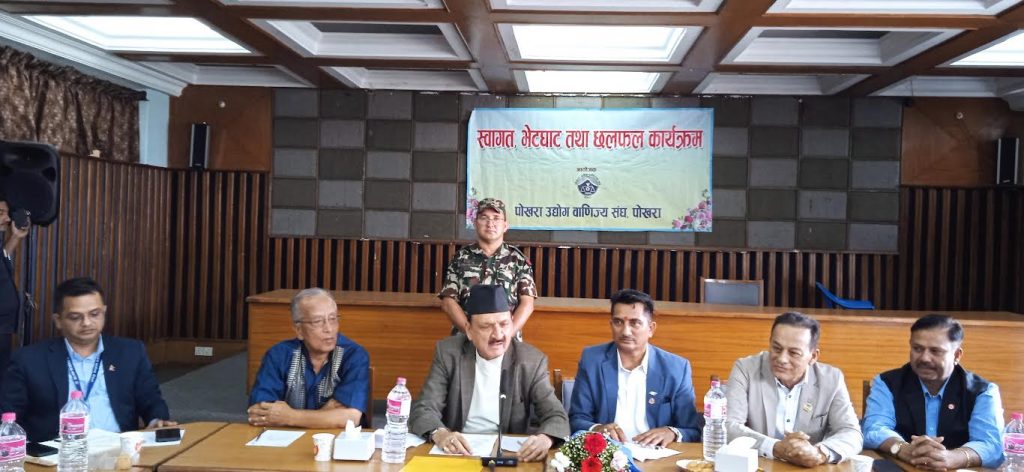 बजेट निर्माणमा ठूला घरानाबाट दवाब आएको अर्थमन्त्रीको खुलासा