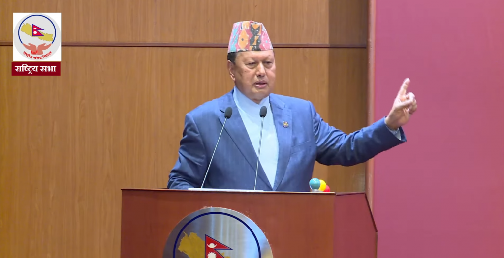 डाक्टरको दरबन्दी व्यवस्थापन गर्दा आत्महत्याको धम्की आयो : स्वास्थ्यमन्त्री