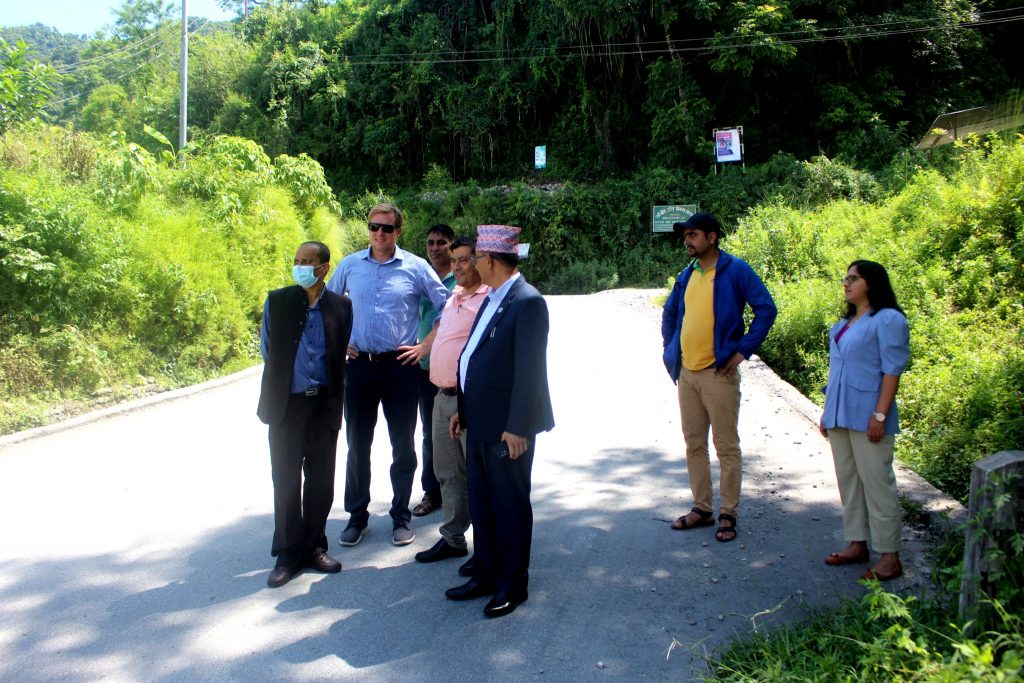 वर्ल्ड बैंकको सहयोगमा २ वडा सडक परियोजना स्तरोन्नती गदै पोखरा महानगर
