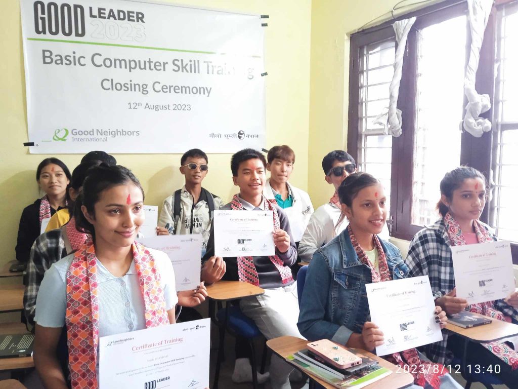 नौलो घुम्ती नेपालको ६० घण्टे आधारभूत कम्प्युटर तालिम