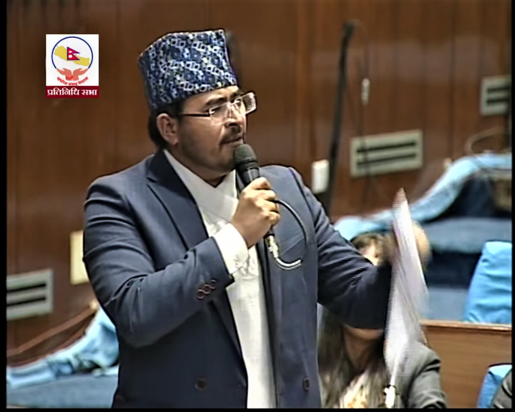 पूर्वप्रधानमन्त्रीहरुलाई पक्राउ गरेर अनुसन्धान गर्न शाहीको माग