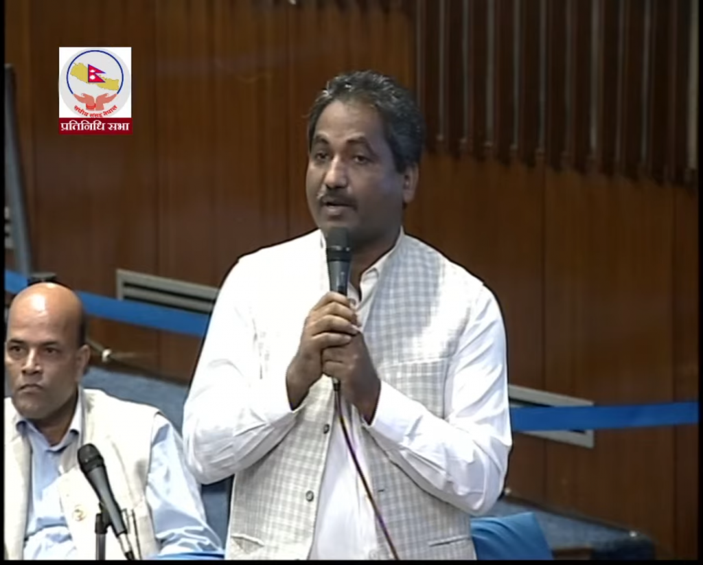 प्रभु साहको प्रश्न : गरिबी निवारण मन्त्रालयसँग गरिबको योजना खोेइ ?