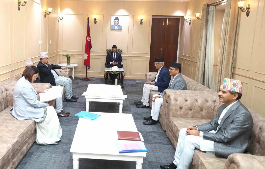 प्रधानन्यायाधीशमा विश्वम्भरप्रसाद श्रेष्ठको नाम सिफारिस