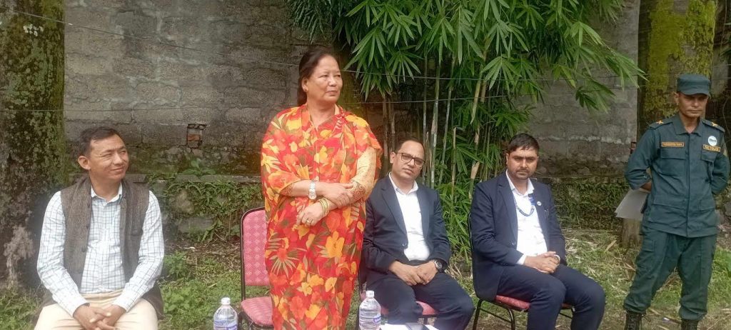 अनुशासित र इमान्दारीता पूर्वक काम गर्न नगर प्रहरीलाई कार्यवाहक मेयर गुरुङको निर्देशन