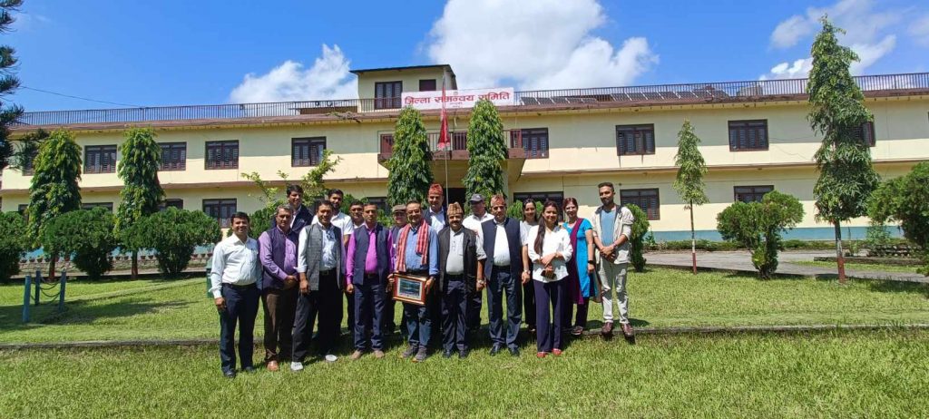 स्थानीय पूर्बाधार बिकास आयोजना कार्यालयका प्रमुख कुमार थापाको बिदाइ