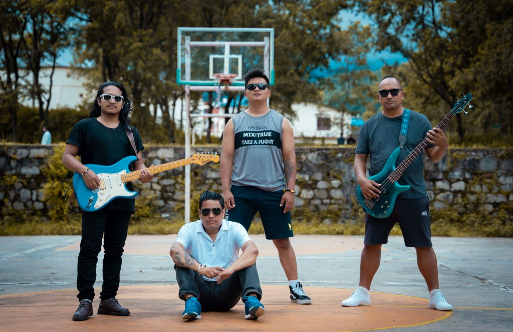 भ्रष्टाचारबिरुद्ध डि-मर्चाको गीत ‘भ्रष्टाचारीलाई किरा परोस्’ (भिडियोसहित)