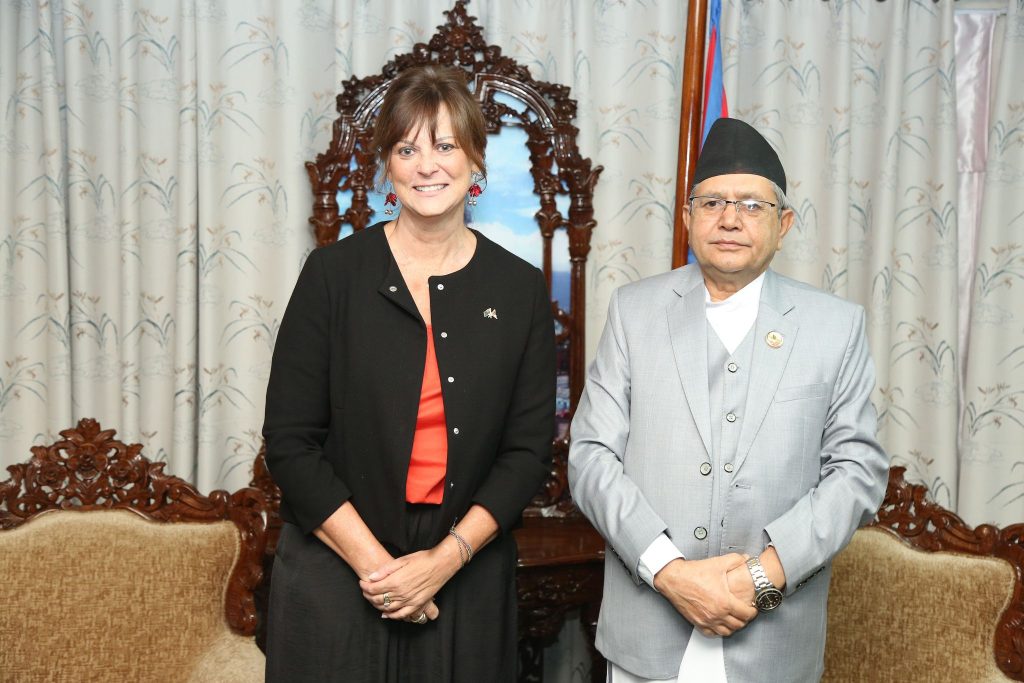 सभामुख घिमिरेसँग अष्ट्रेलियन राजदूतको शिष्टाचार भेट