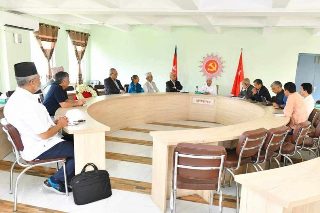 बजेटको पक्षमा मतदान गर्न सांसदहरूलाई एमालेको ह्वीप