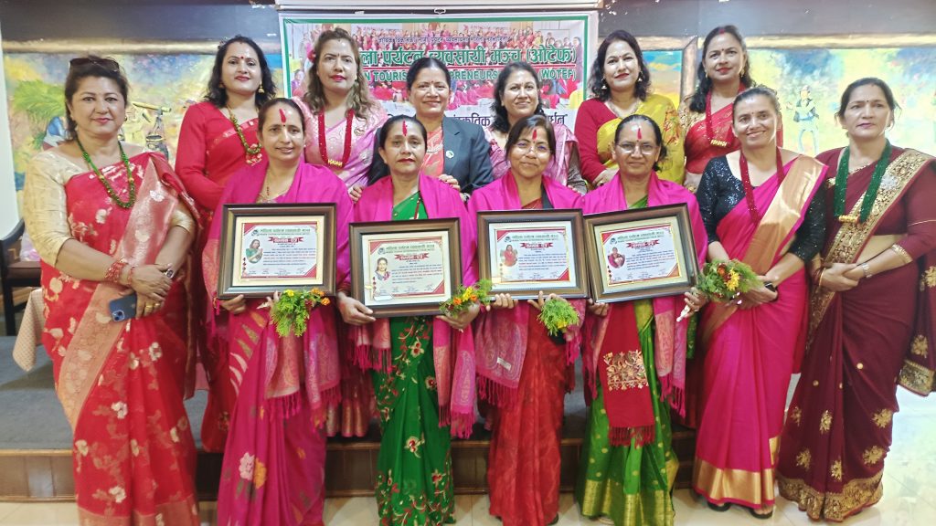 विभिन्न क्षेत्रमा योगदान दिएका पोखराका चार महिलालाई ओटेफको सम्मान
