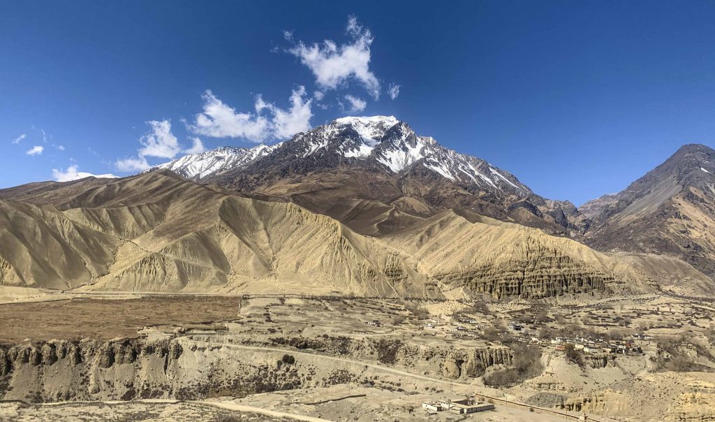 अनुमति नलिई उपल्लो मुस्ताङ पुगेका ६ भारतीय प्रहरी नियन्त्रणमा