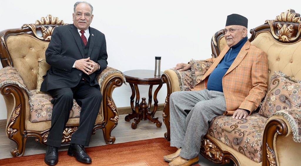 प्रधानमन्त्री प्रचण्ड र ओलीबिच भेटवार्ता