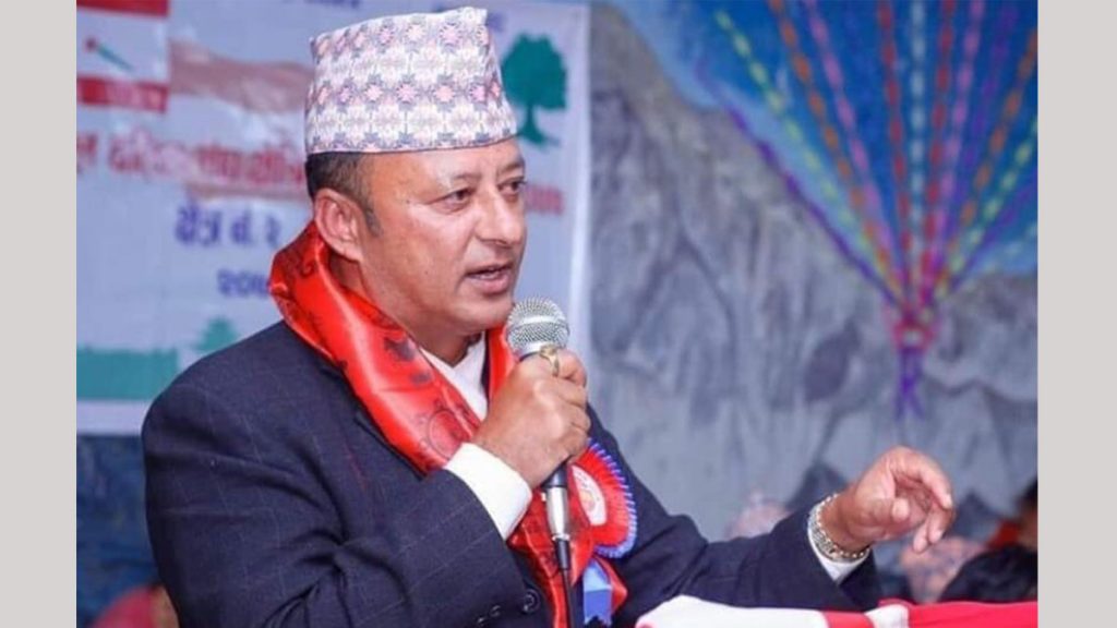 रिसोर्ट खोल्न अनुमति नदिएको भन्दै मन्त्रालयमै अनसन बस्ने कांग्रेस सांसद खड्काको चेतावनी